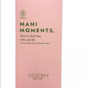 Voesh Mani Moments Mani In A Box Duo Green Tea Detox Vitamin Recharge Nail File